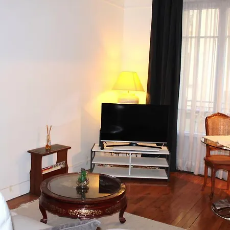 Daire Le Marois Paris